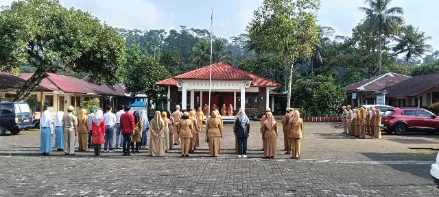 Apel Pagi
